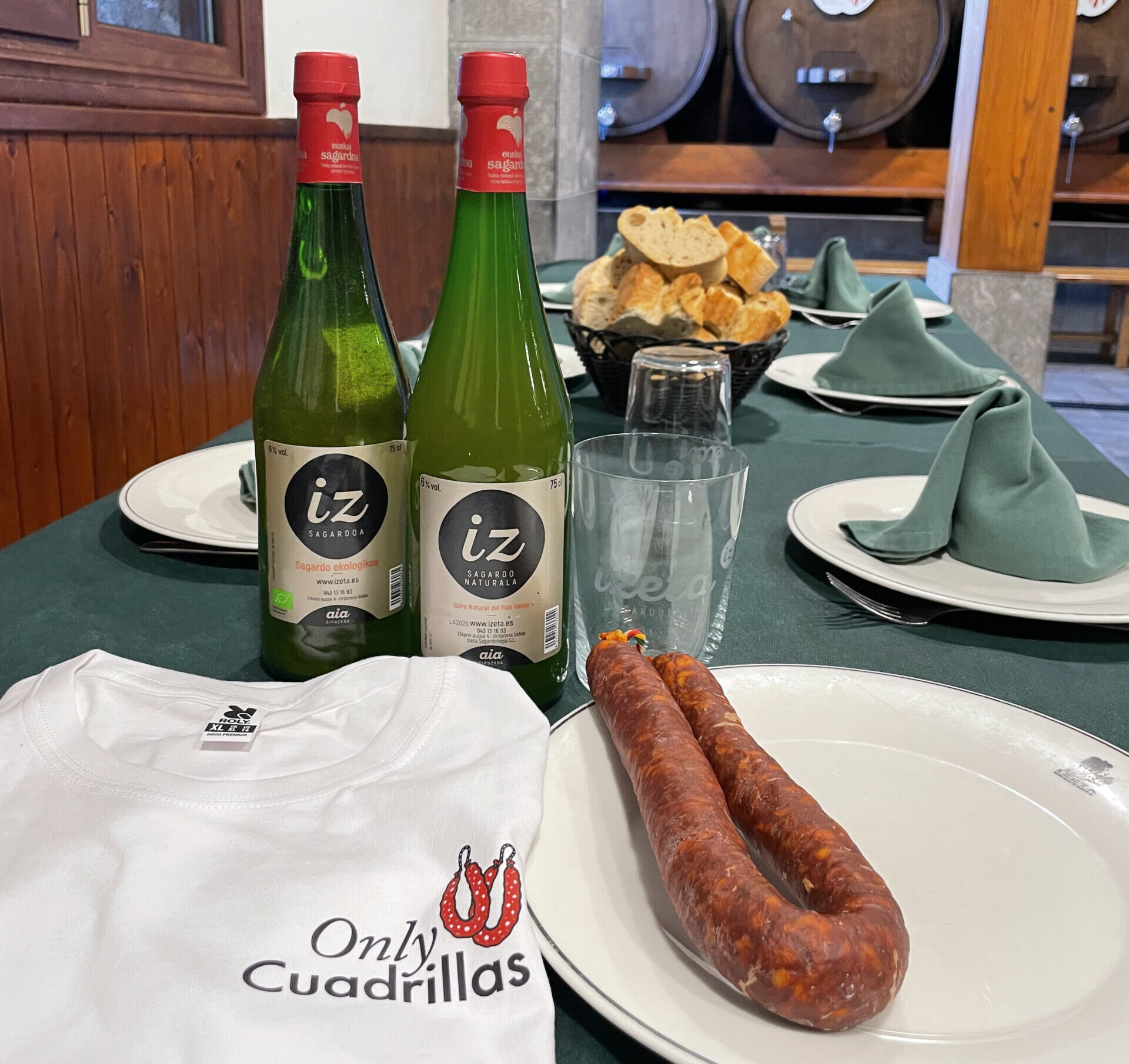 Se busca cuadrilla gipuzkoana para disfrutar de una experiencia única en Izeta Sagardotegia en Zarautz